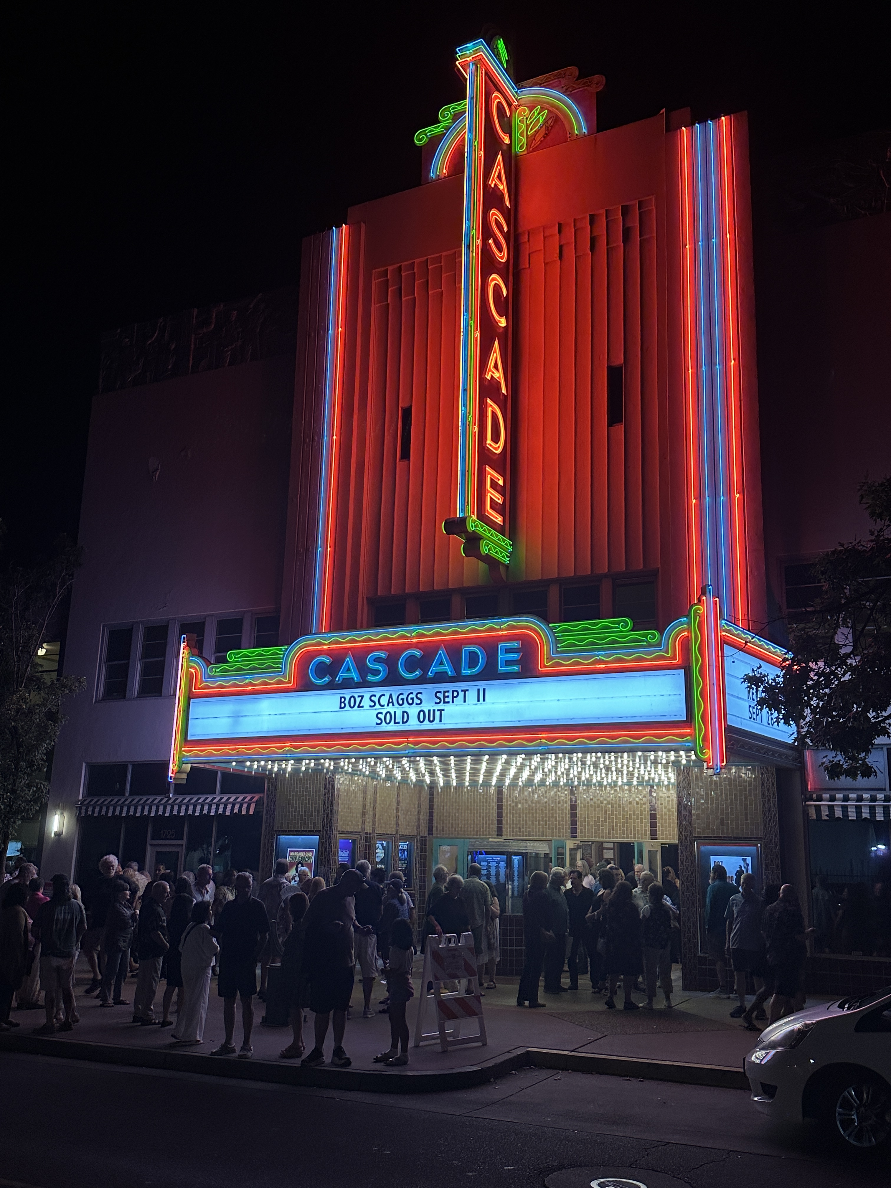 BozScaggsRhythmReview2026-09-11CascadeTheaterReddingCA (3).JPG